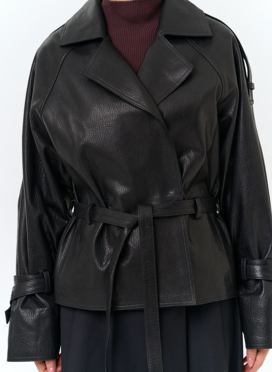 Женская куртка из натуральной кожи с поясом