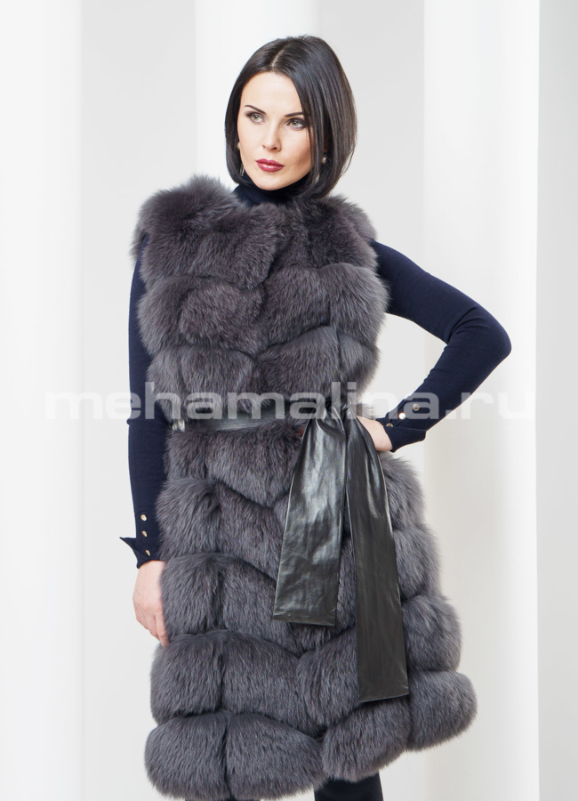 Жилет из песца, цвет графит модель № S-365 меха малина