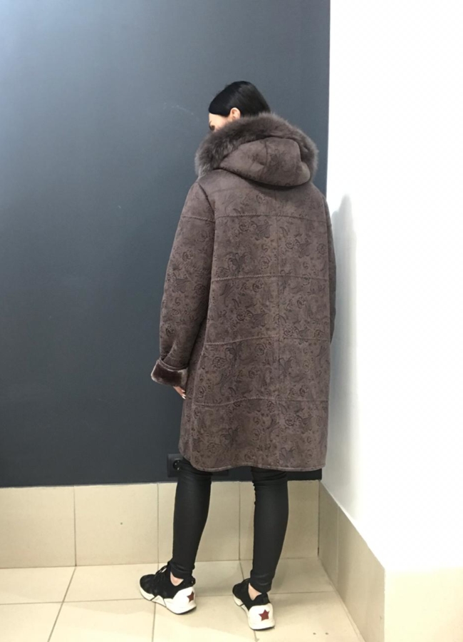 фото Дубленка с песцом, цвет коричневый модель № 1810