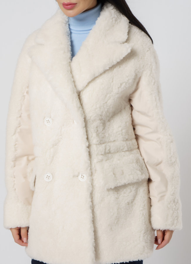 Куртка с эко мехом белого цвета модель № 21556 универмаг малина