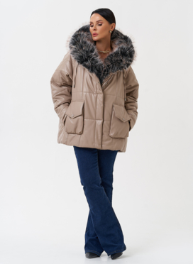 Пуховик из эко кожи с капюшоном из эко меха 