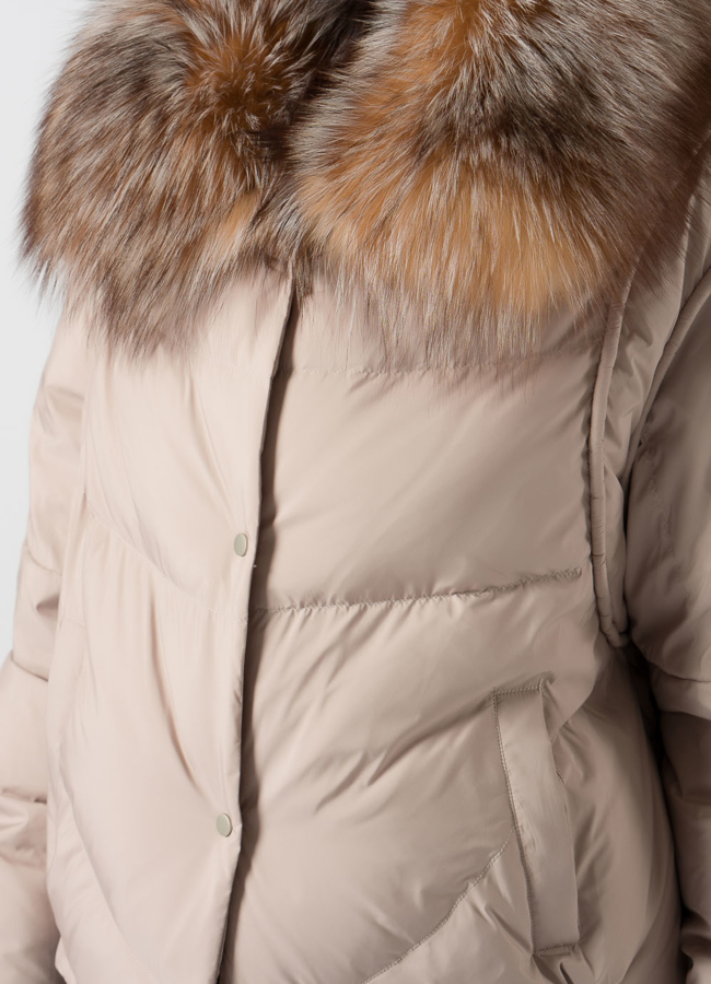 Куртка - пуховик бежевого цвета модель № 2265 в рассрочку