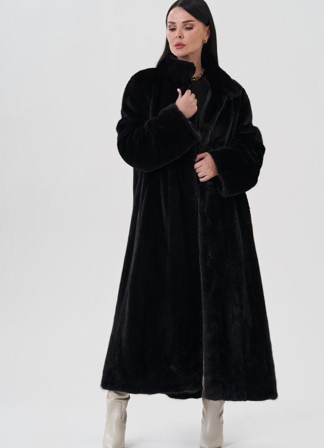 Норковая шуба черного цвета  модель № 24678 меха малина