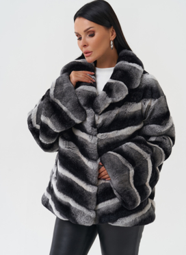 Женская шуба из меха кролика