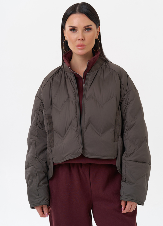 Короткая женская куртка на утеплителе модель № 29885 универмаг малина