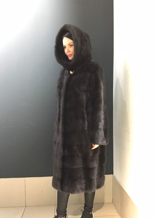 Норковая шуба в цвете капучино модель № 381 С  в кредит