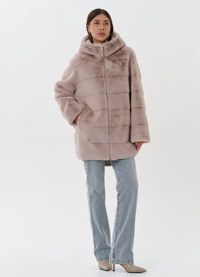 Женское пальто из эко меха с капюшоном модель № 27744 меха малина