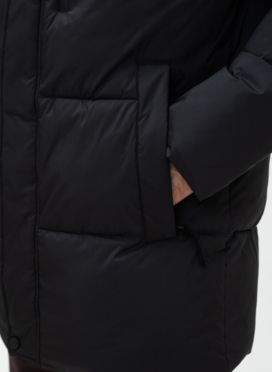 Мужской пуховик с капюшоном 