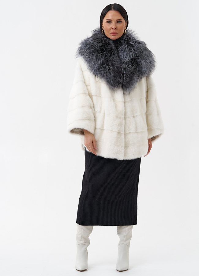 Белая норковая шуба с капюшоном из чернобурки модель № 29262 универмаг малина