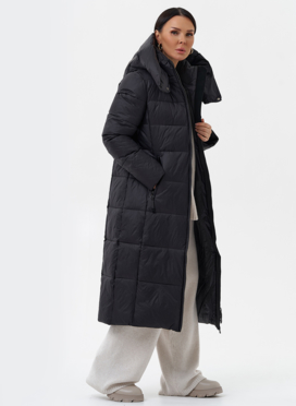 Длинный женский пуховик с капюшоном