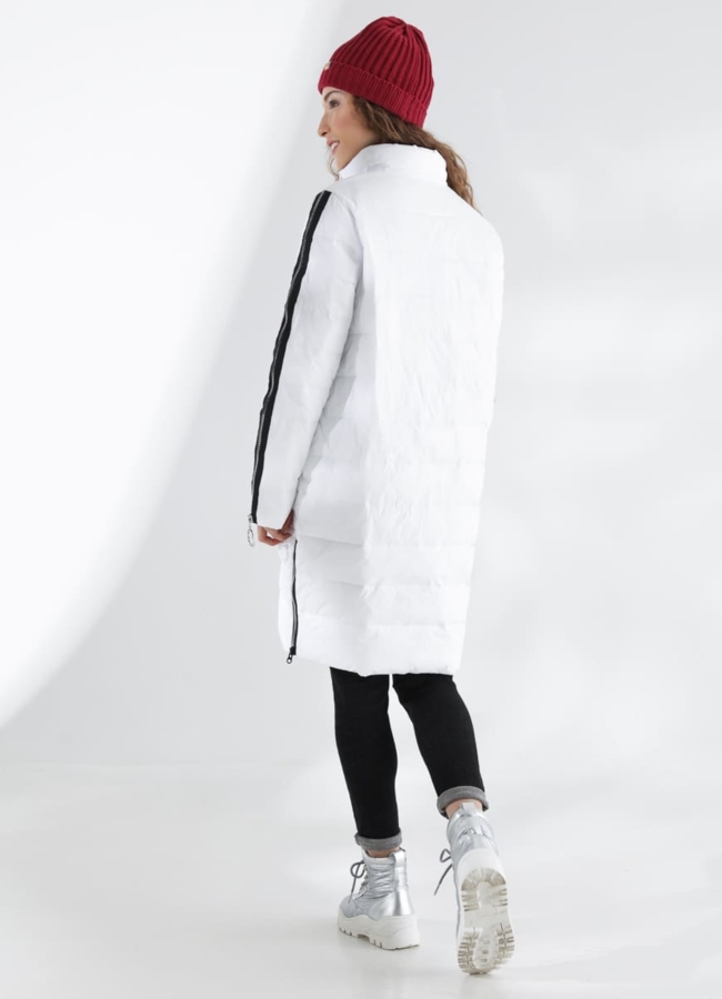 фото Пальто в белом цвете модель № 7760