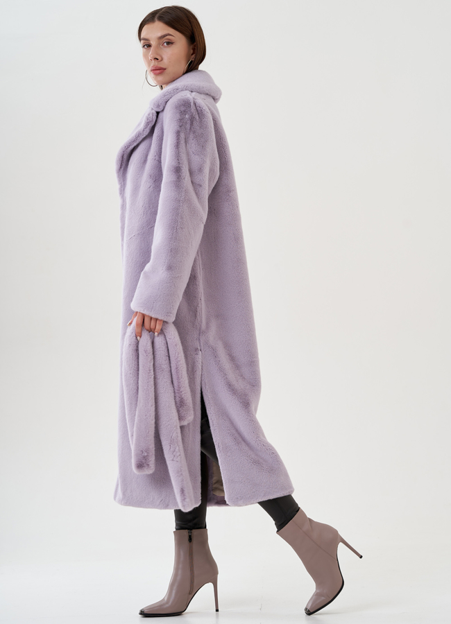 фото Удлиненная шуба из экомеха в светло-фиолетовом цвете модель № 81535