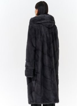 Длинная норковая шуба в сером цвете