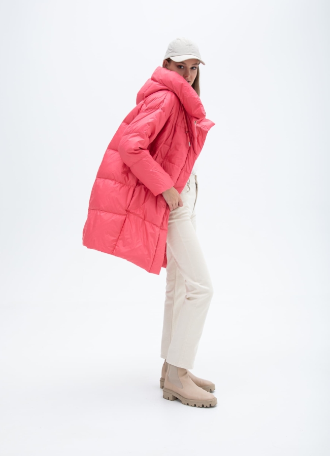 Пуховик женский с капюшоном  модель № 25765 в рассрочку