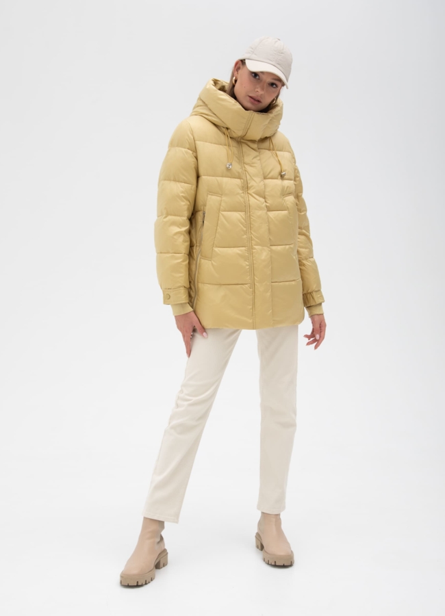 фото Женская куртка с капюшоном  модель № 25795