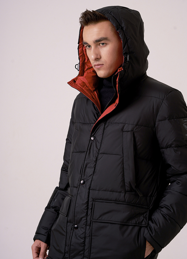 Зимний пуховик удлиненный с капюшоном модель № 0992 универмаг малина