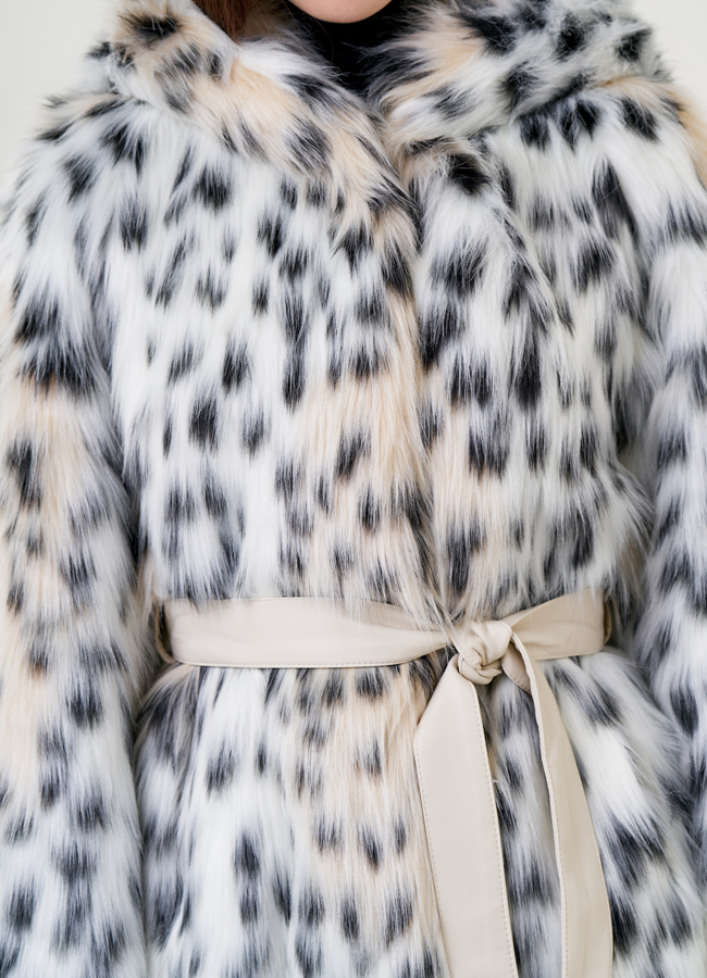 Женское полупальто из искусственной рыси  модель № 23618 универмаг малина