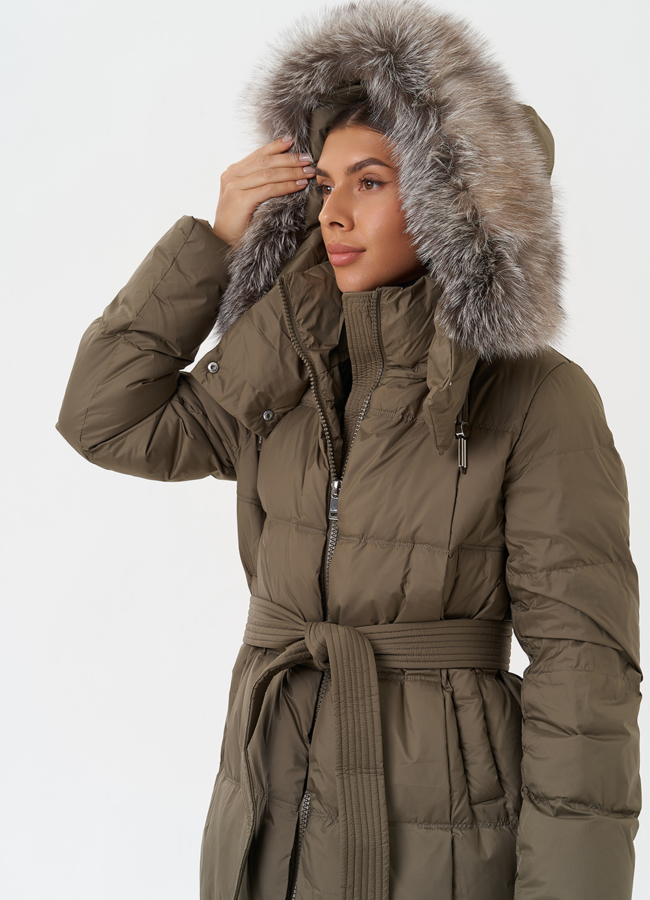 Пуховик с мехом песца модель № 28497 универмаг малина