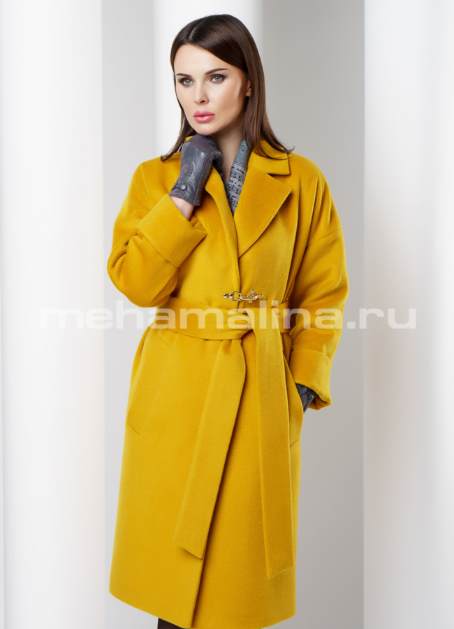 Прямое пальто модель № BP-135 меха малина