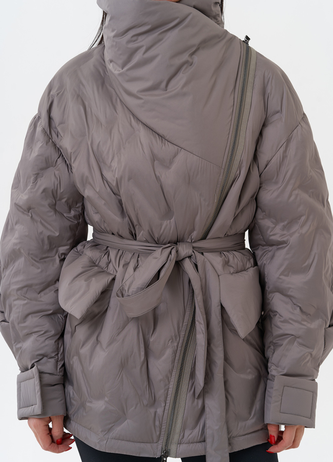 Женская куртка с объемным воротником модель № 29902 универмаг малина