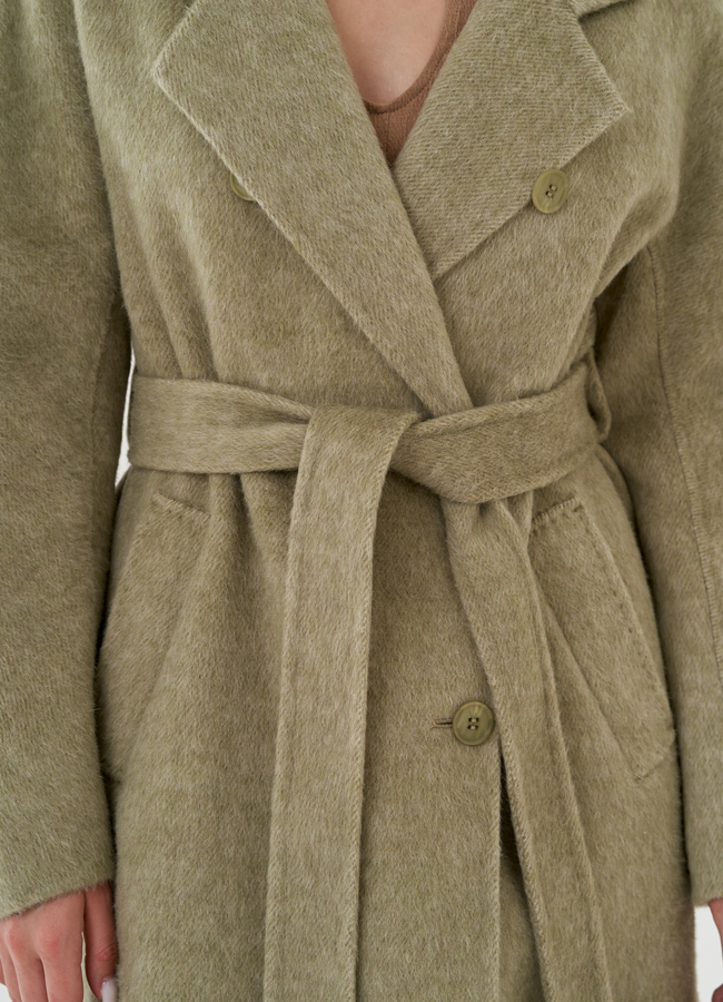 Женское пальто с английским воротником модель № 81424 в рассрочку