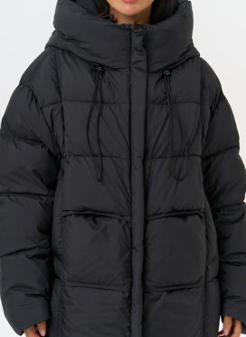 Двухсторонний женский пуховик с капюшоном Двухсторонний женский пуховик с капюшоном