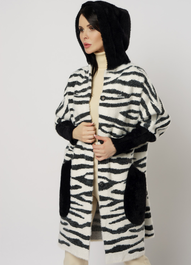 Женское пальто с принтом  модель № 956 универмаг малина