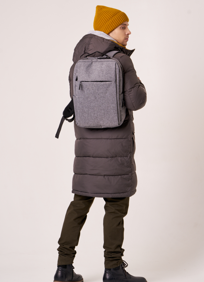 Рюкзак мужской серого цвета модель № 1015 меха малина