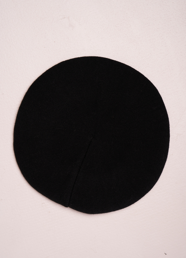 Берет женский черного цвета модель № 21752 в рассрочку