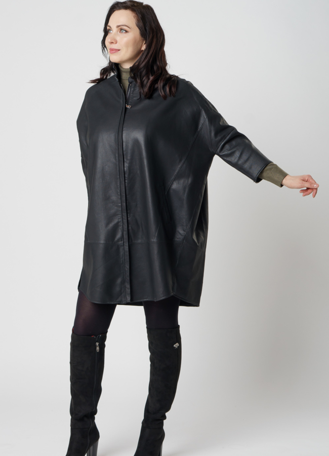 Кожаное пальто оверсайз модель № 20544 универмаг малина