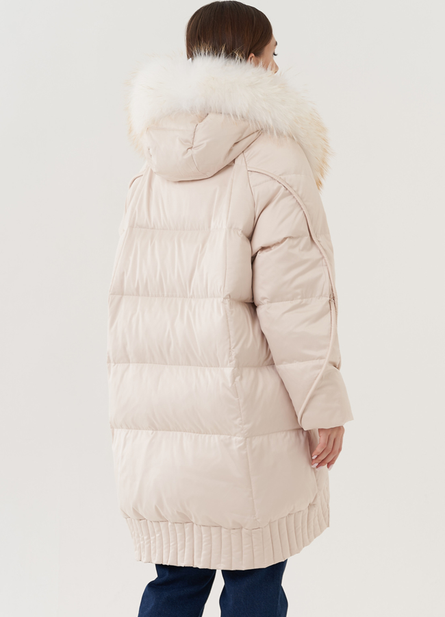 Женский пуховик с капюшоном  модель № 25940 универмаг малина