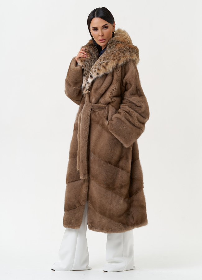 фото Женская шуба из меха норки с капюшоном из меха рыси модель № 31162