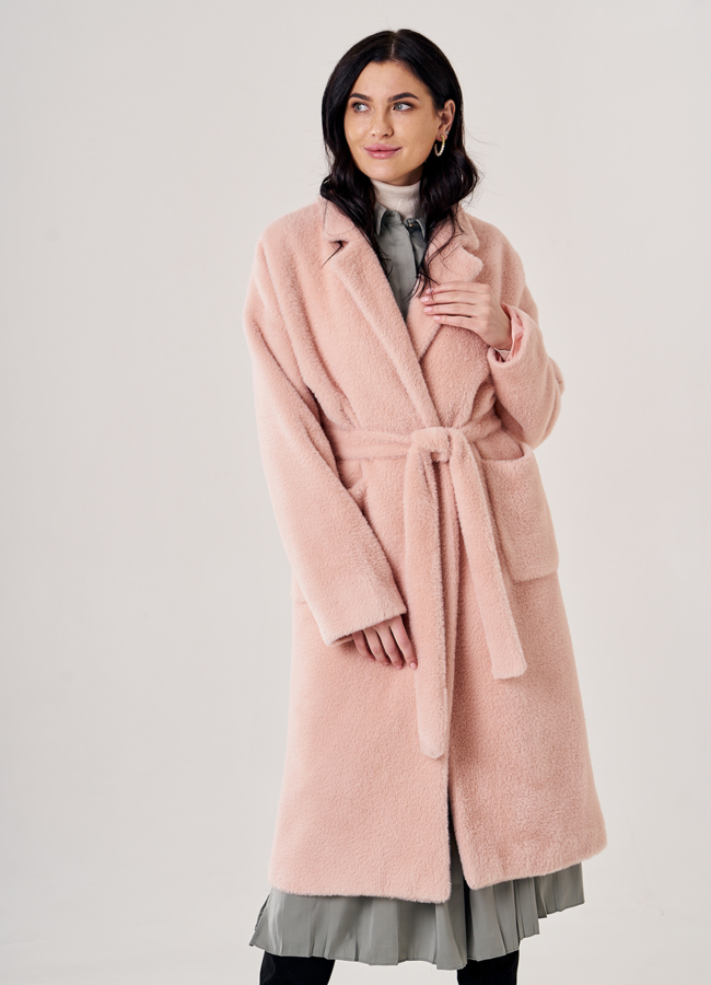 Пальто женское розового цвета с поясом модель № T4F W9822 меха малина