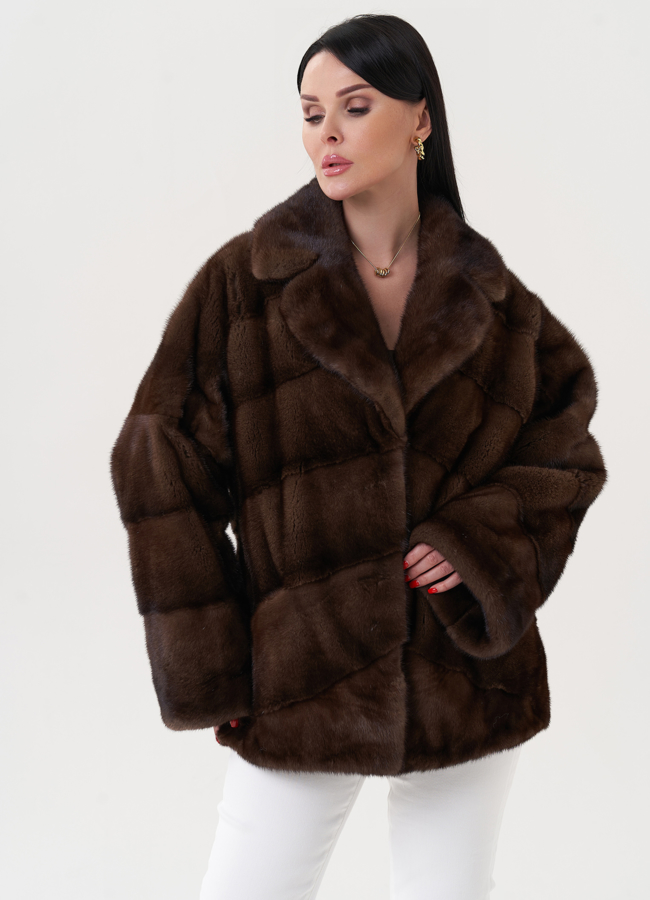 Укороченная шуба из меха норки модель № 24713 меха малина