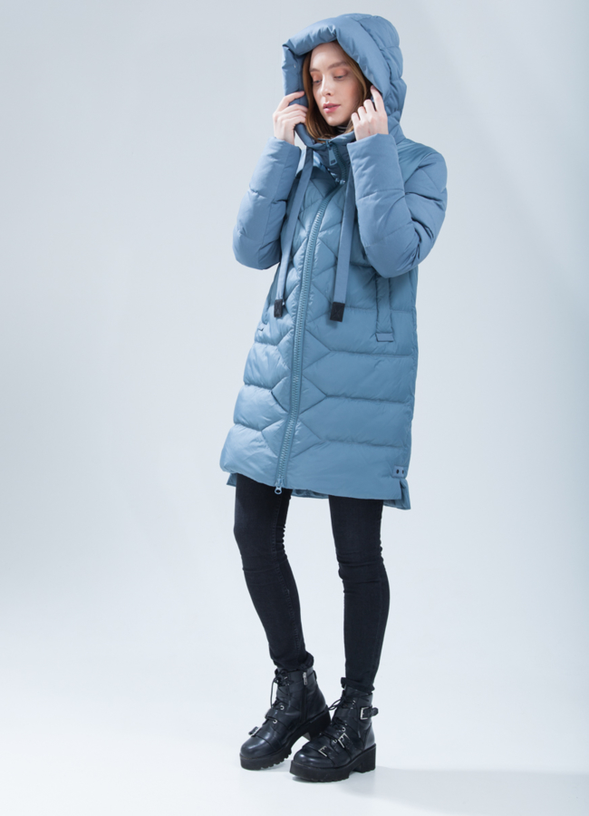 Пуховик женский модель № П-360 меха малина