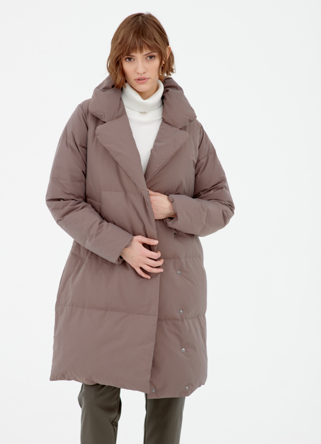 Пуховик женский модель № 79419 меха малина