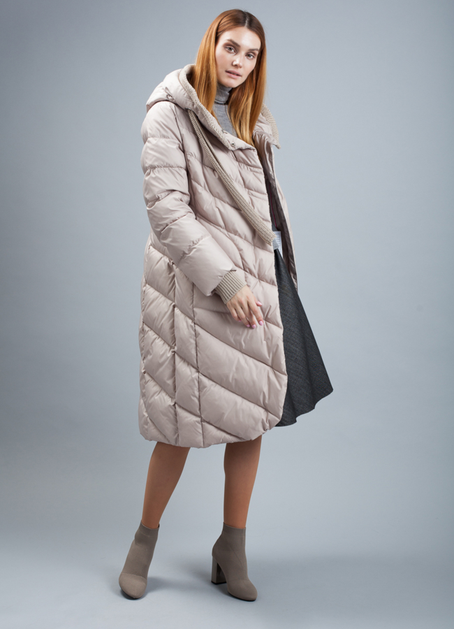 Пуховик женский модель № П-313 меха малина