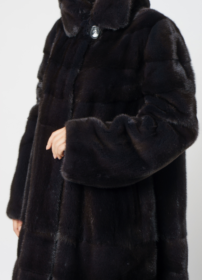 Шуба из скандинавской норки модель № S-517 универмаг малина