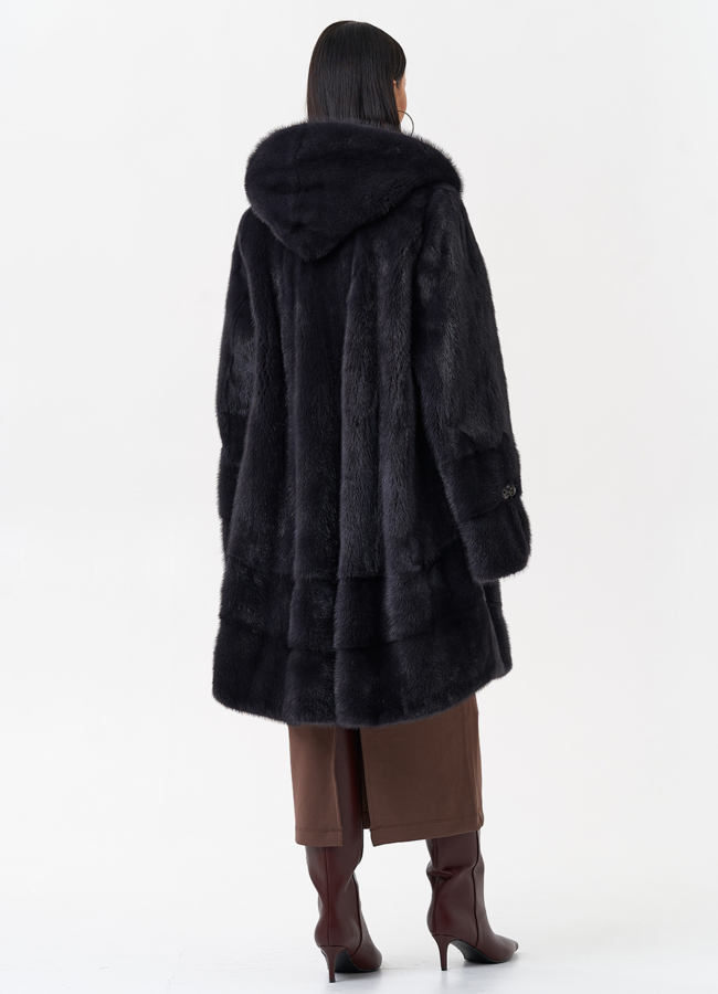 Норковая шуба с капюшоном  модель № 29096 в кредит