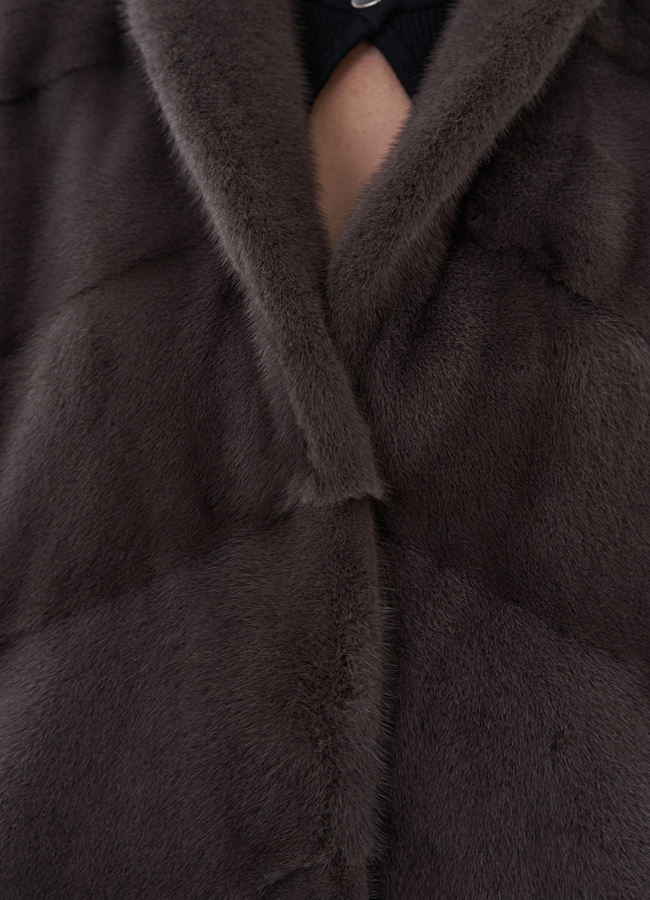 Длинная шуба из скандинавской норки модель № 24969 в рассрочку