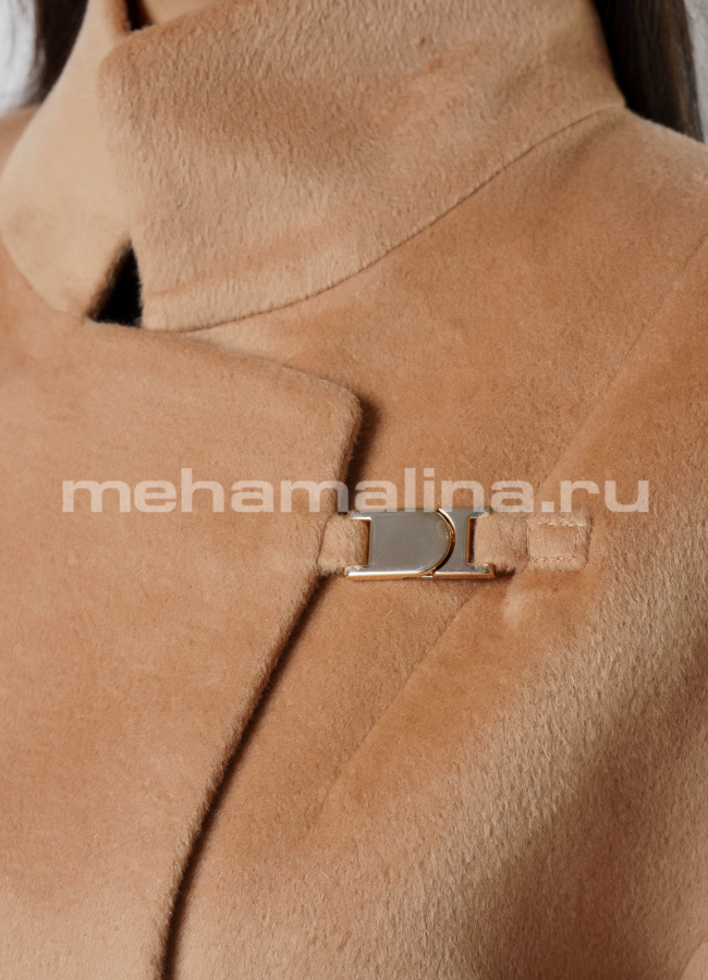 Пальто со стойкой на кнопках в цвете кэмел модель № 035 универмаг малина