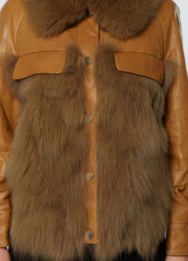 Куртка женская из натуральной кожи с отделкой из песца модель № 22099 универмаг малина