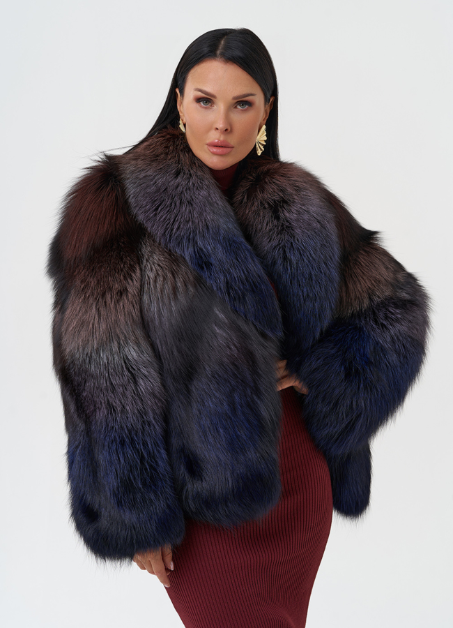 Женская шуба из меха чернобурки модель № 28596 универмаг малина