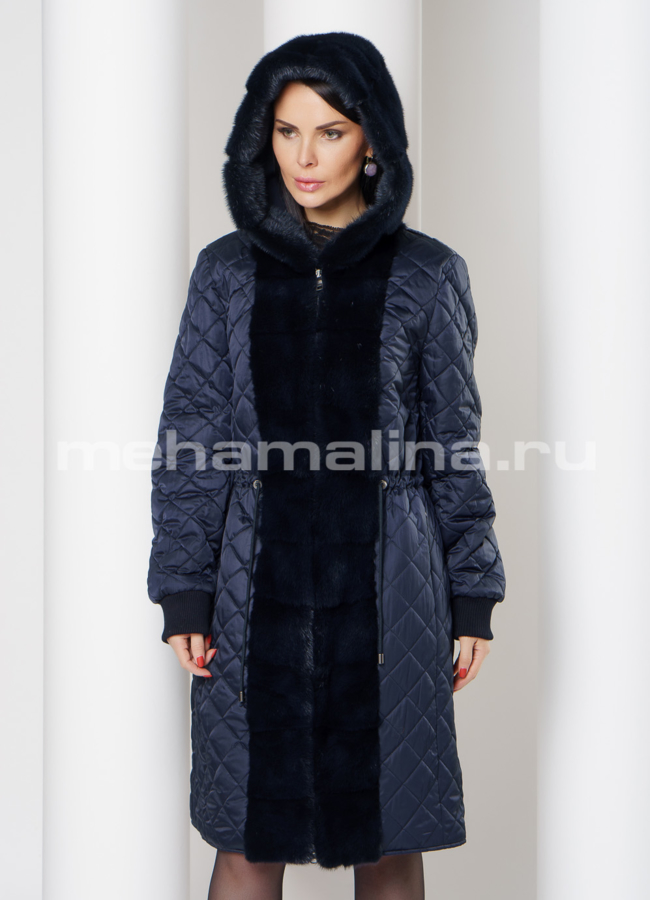 фото Удлиненная парка синего цвета с капюшоном модель № 19255