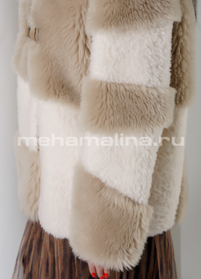 Пальто из шерсти на кнопках со стойкой  модель № 88512 универмаг малина