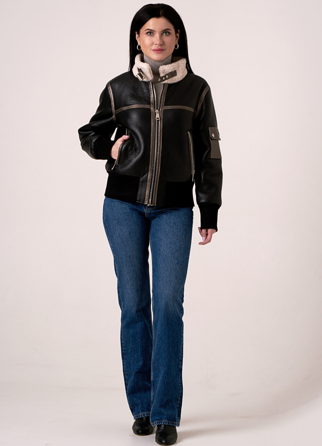 Укороченная черная дубленка пилот модель № 2051 меха малина