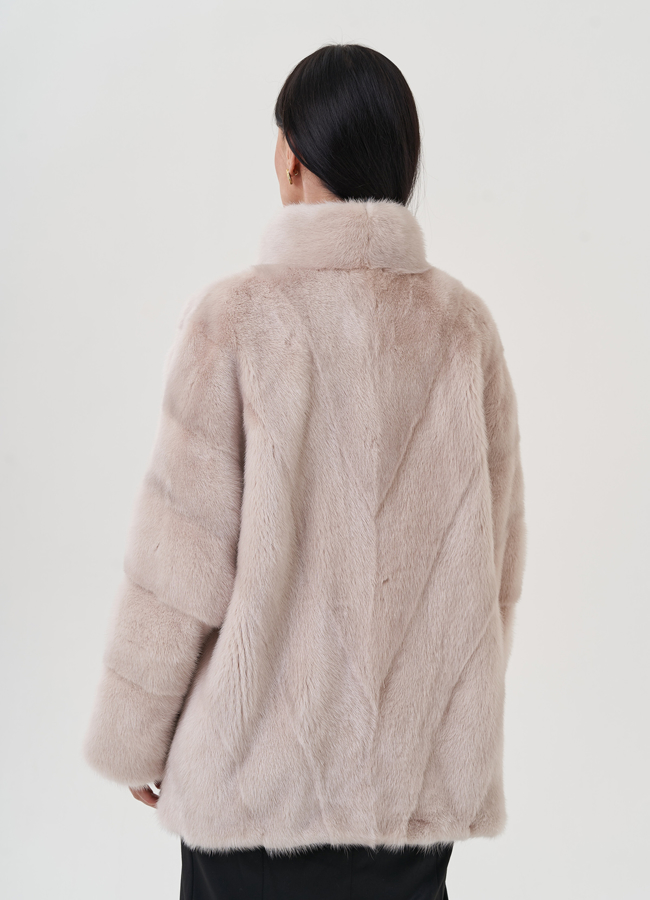 Короткая шуба из норки на молнии  модель № 82452 универмаг малина