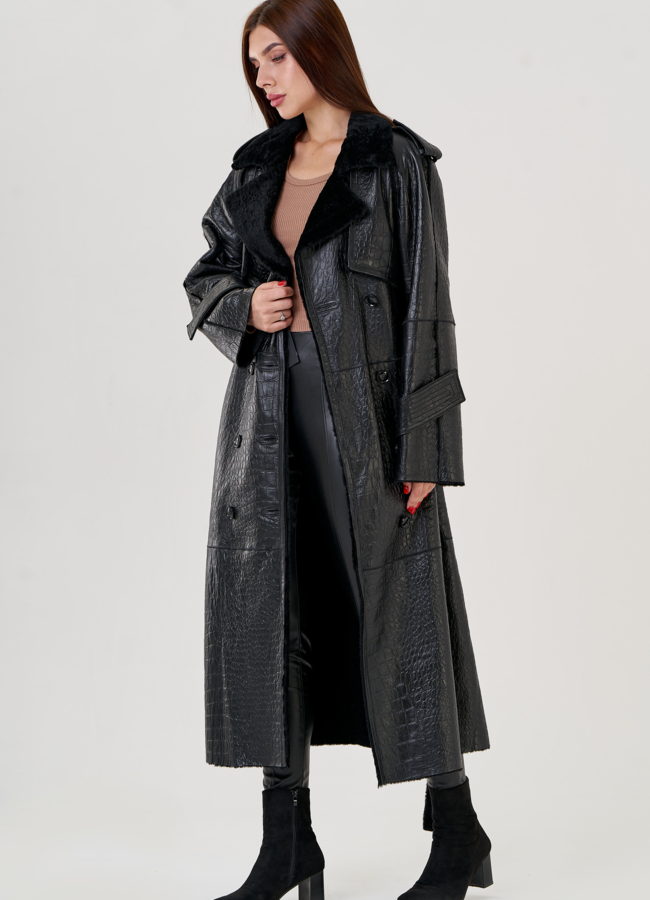 Женская дубленка с английским воротником  модель № 23351 универмаг малина