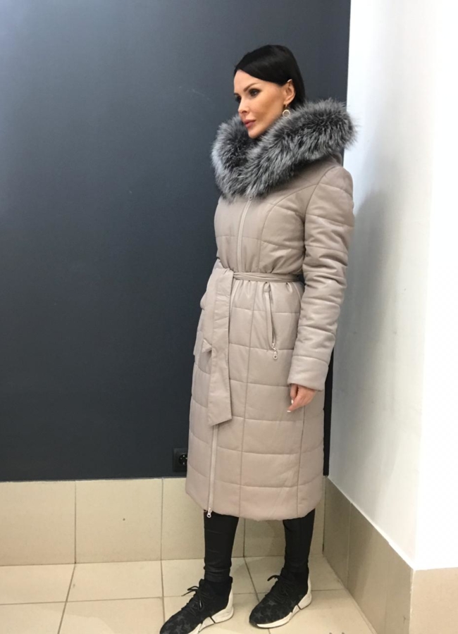 Светлый пуховик с капюшоном их эко кожи  модель № 6161 в кредит