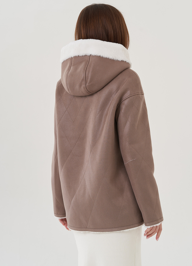 фото Двухсторонняя женская дубленка из эко замши  модель № 25407